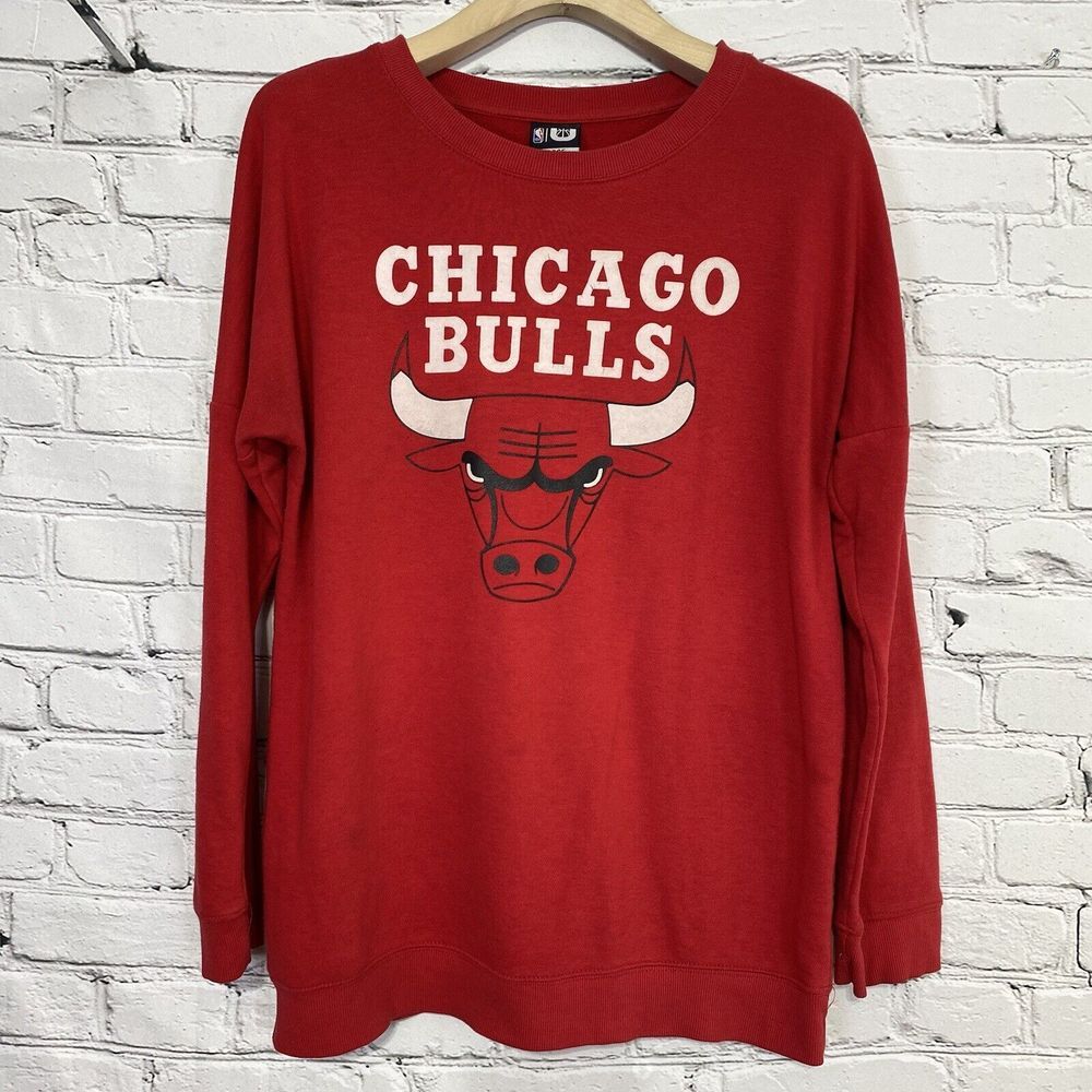 Vintage NBA UNK Chicago Bulls Sweater‎ Size L Red Big Logo Sweatshirt Streetwear